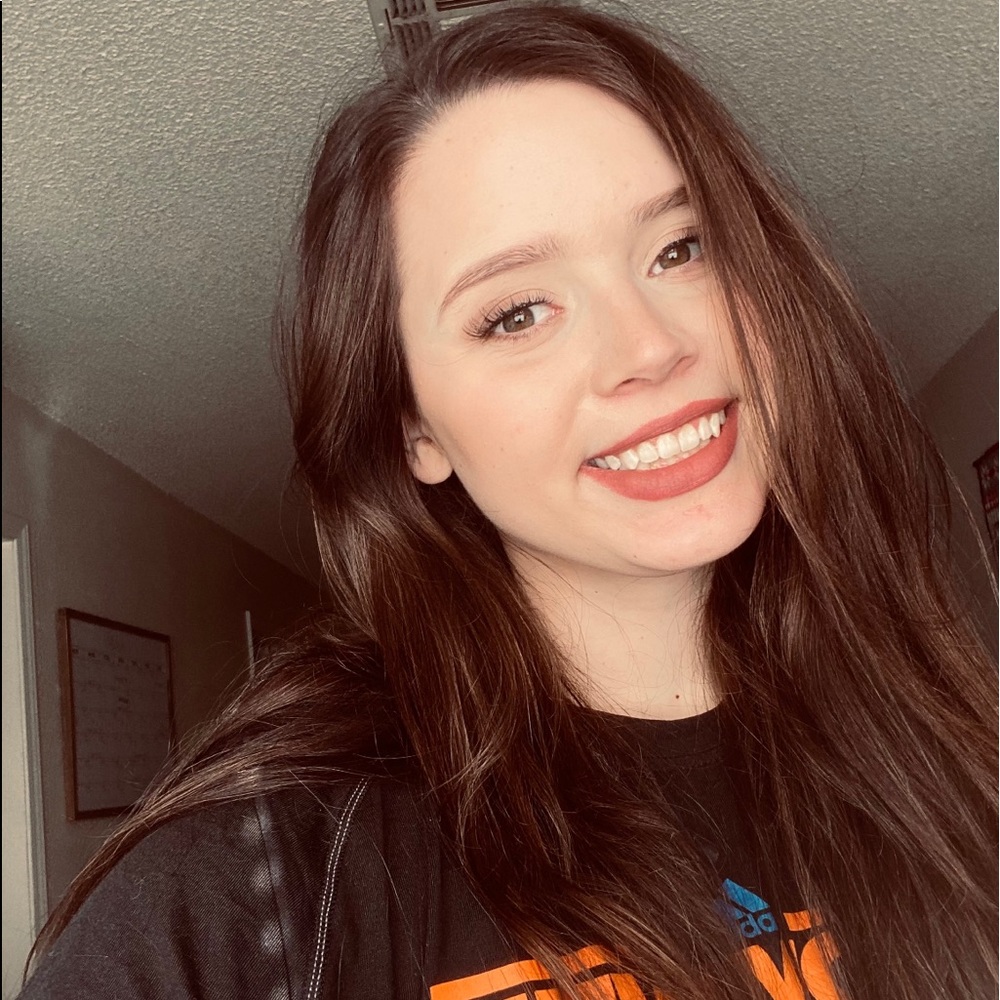 Meet your Posher, Haylee Woods